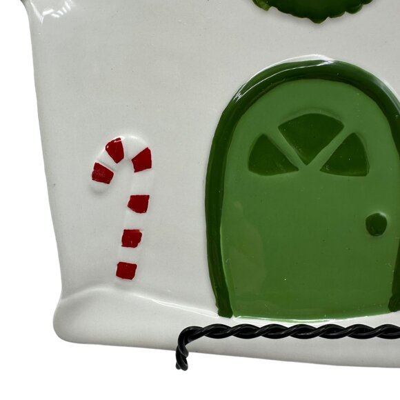 Tag Christmas Dessert Plate Green Front Door Wreath Candy Cane Red Roof Lights - Picture 10 of 10